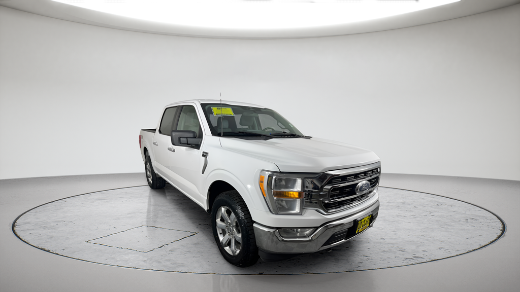 Used 2023 Oxford White Ford XLT image 16