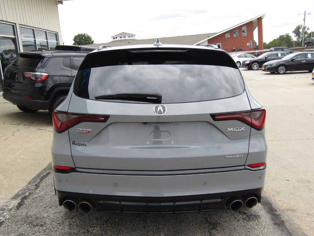 Used 2025  Acura Type S w/Advance Package image 4