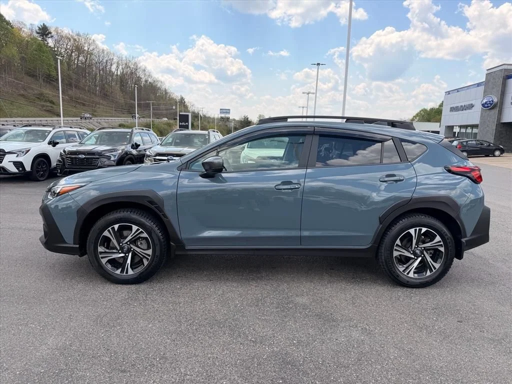 Used 2024 Blue Subaru Premium image 4