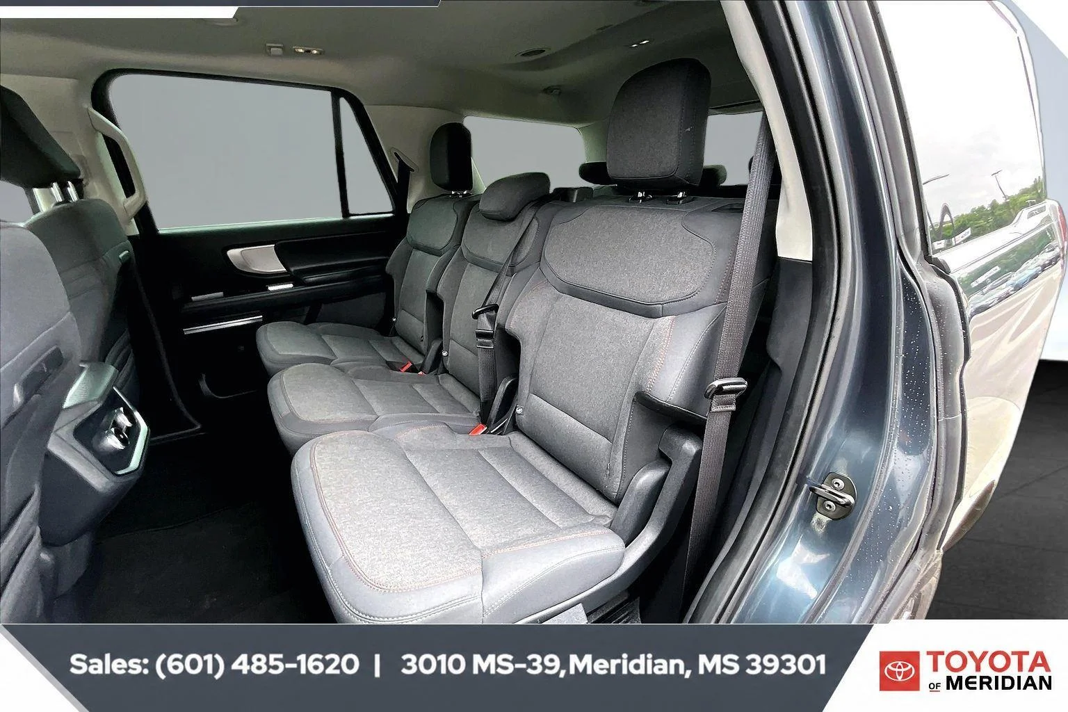 Used 2025 Stone Blue Ford Active image 19