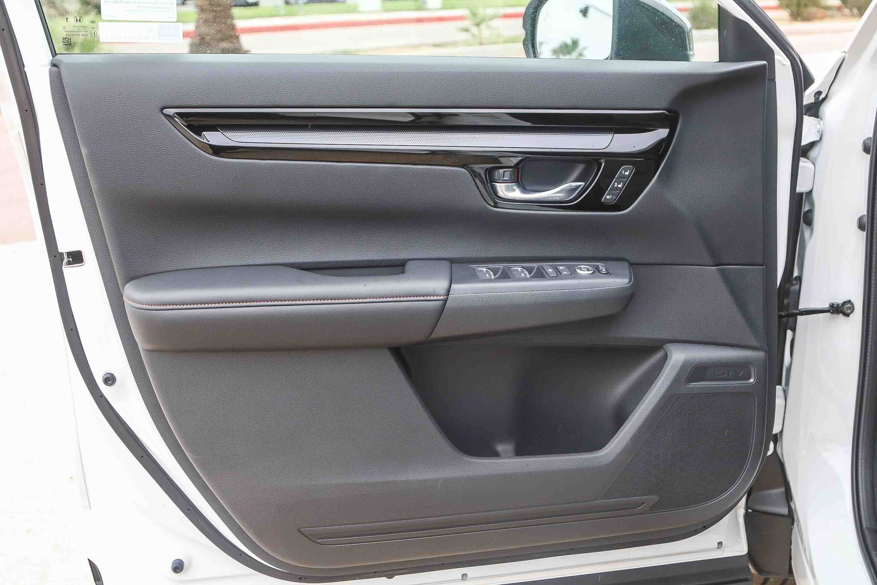 New 2026 Platinum White Pearl Honda Sport Touring image 21