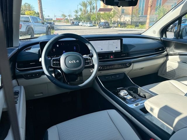 New 2026 White Kia SX Prestige image 24