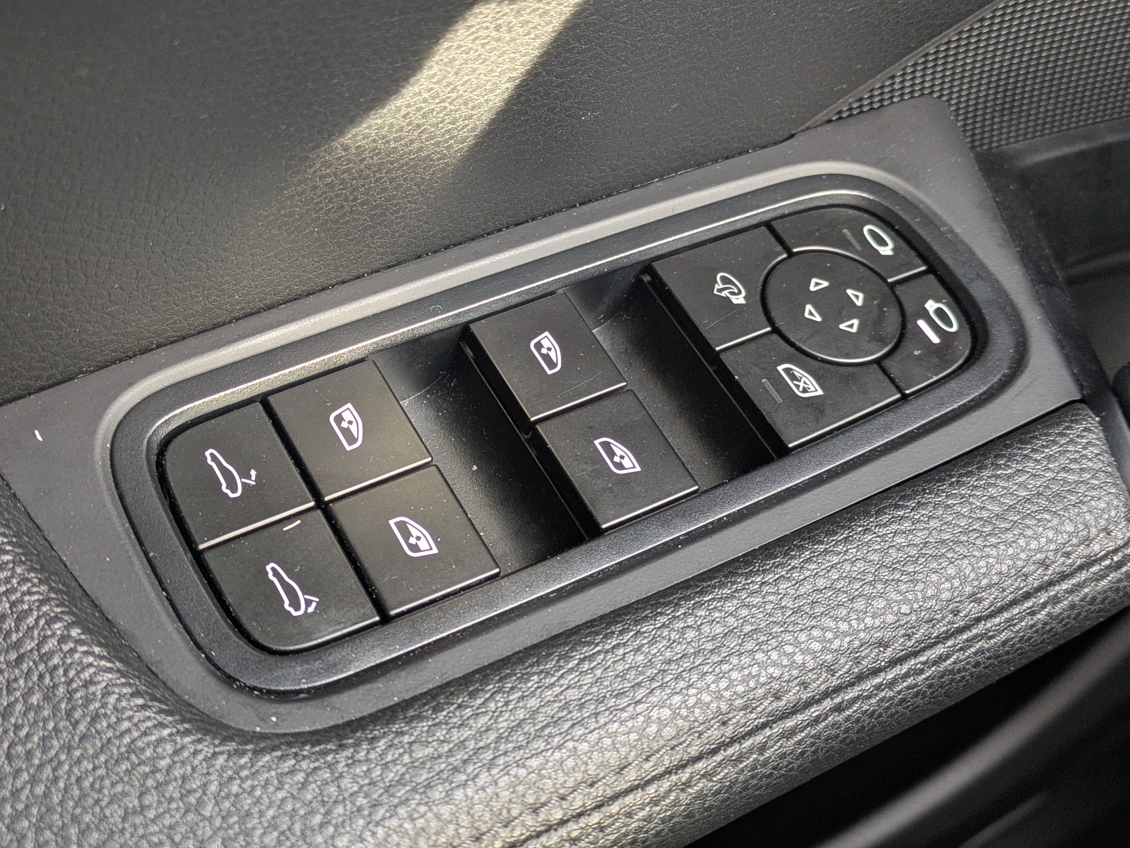 Used 2024 Black Porsche Base image 25