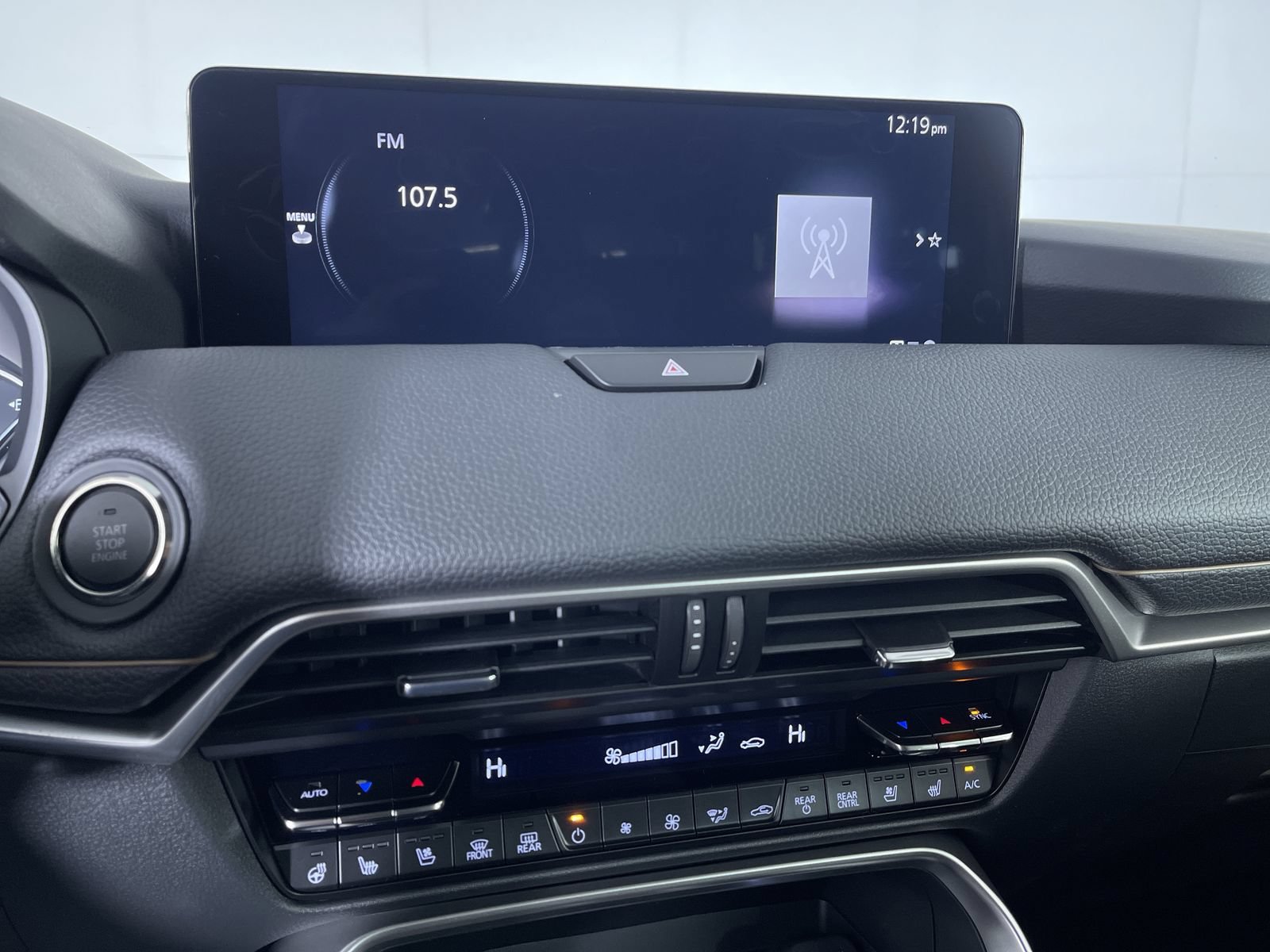 New 2026 Machine Gray Metallic Mazda Preferred image 18