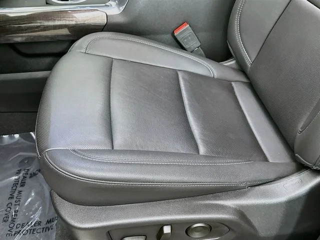Used 2025 Gray Chevrolet LTZ image 21