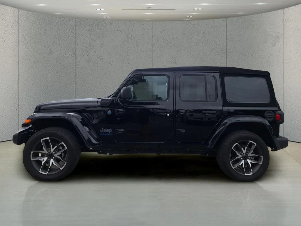 Used 2024 Black Jeep Sport S 4xe image 2