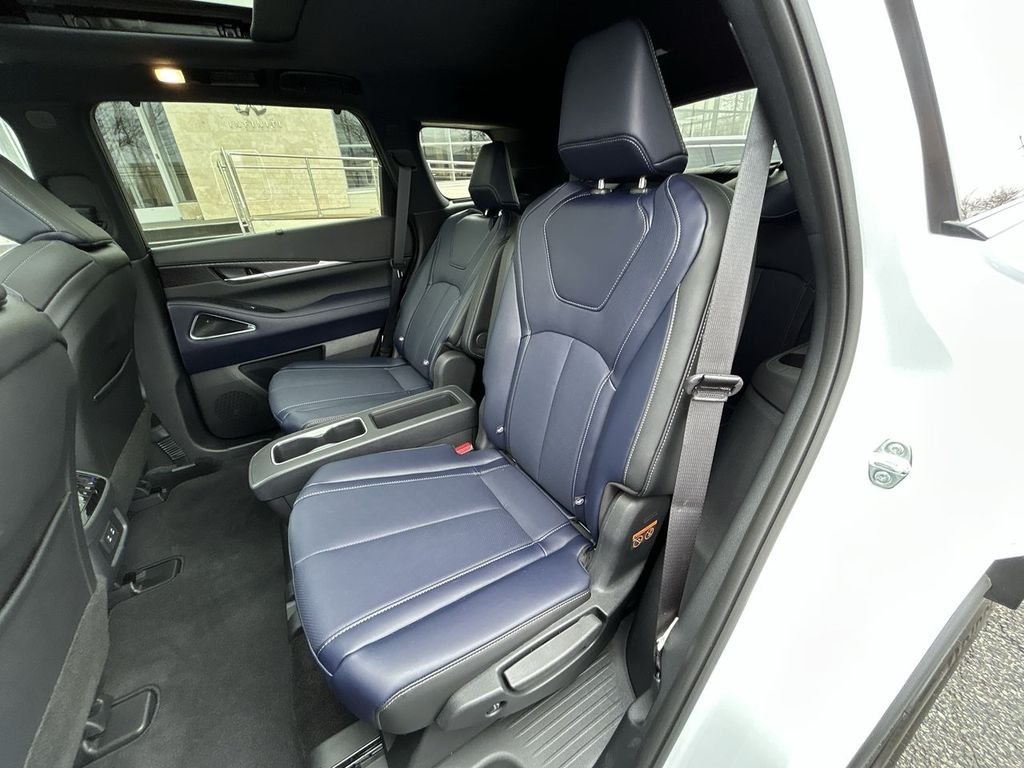 Certified Used 2026 Black INFINITI SPORT image 23