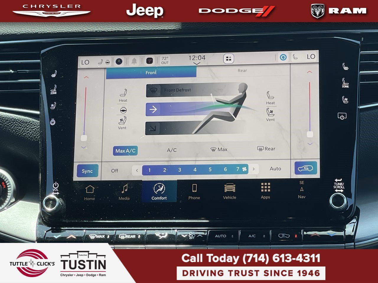 New 2026 Bright White Clear-Coat Exterior Paint Jeep Limited Altitude image 14