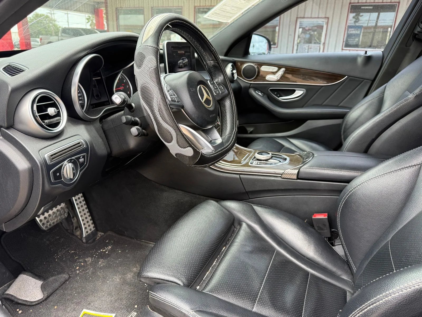 Used 2018 Black Mercedes-Benz C 300 image 9