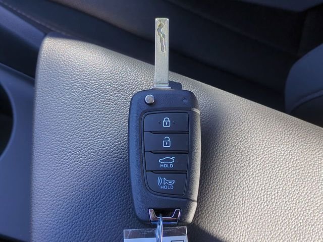 New 2026 White Hyundai SE image 50