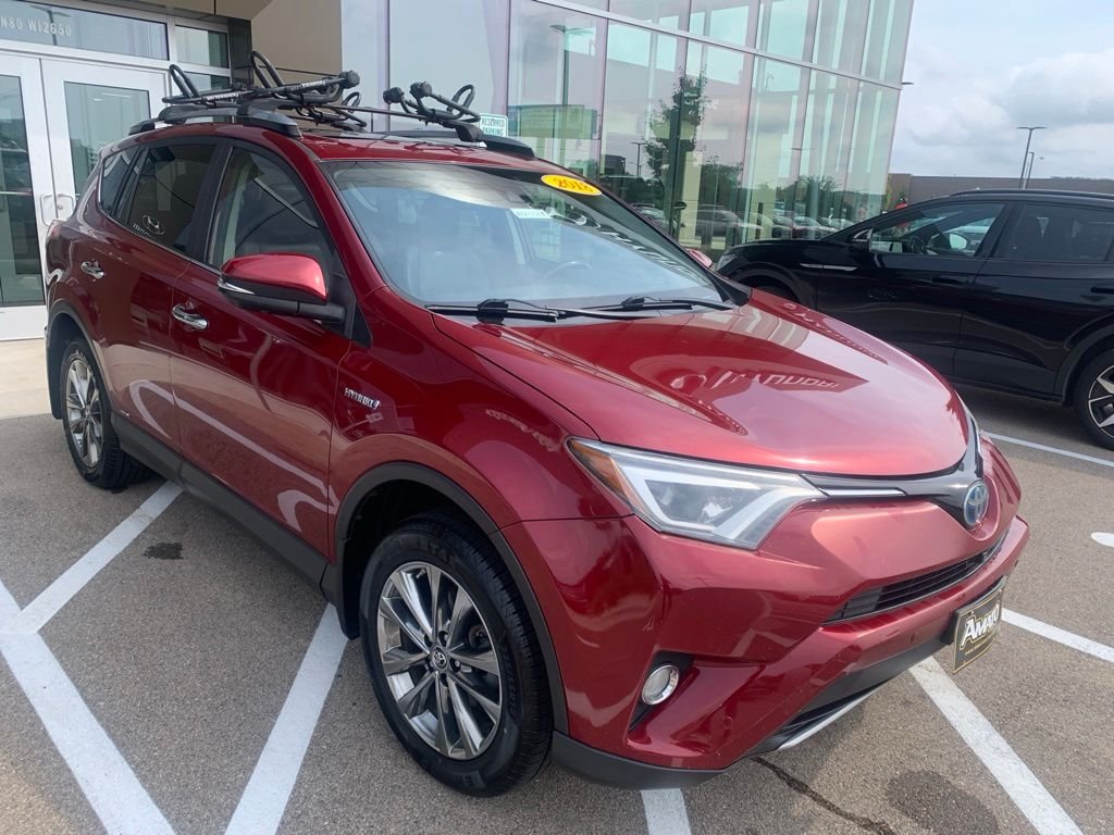 Used 2018 Red Toyota Limited image 9