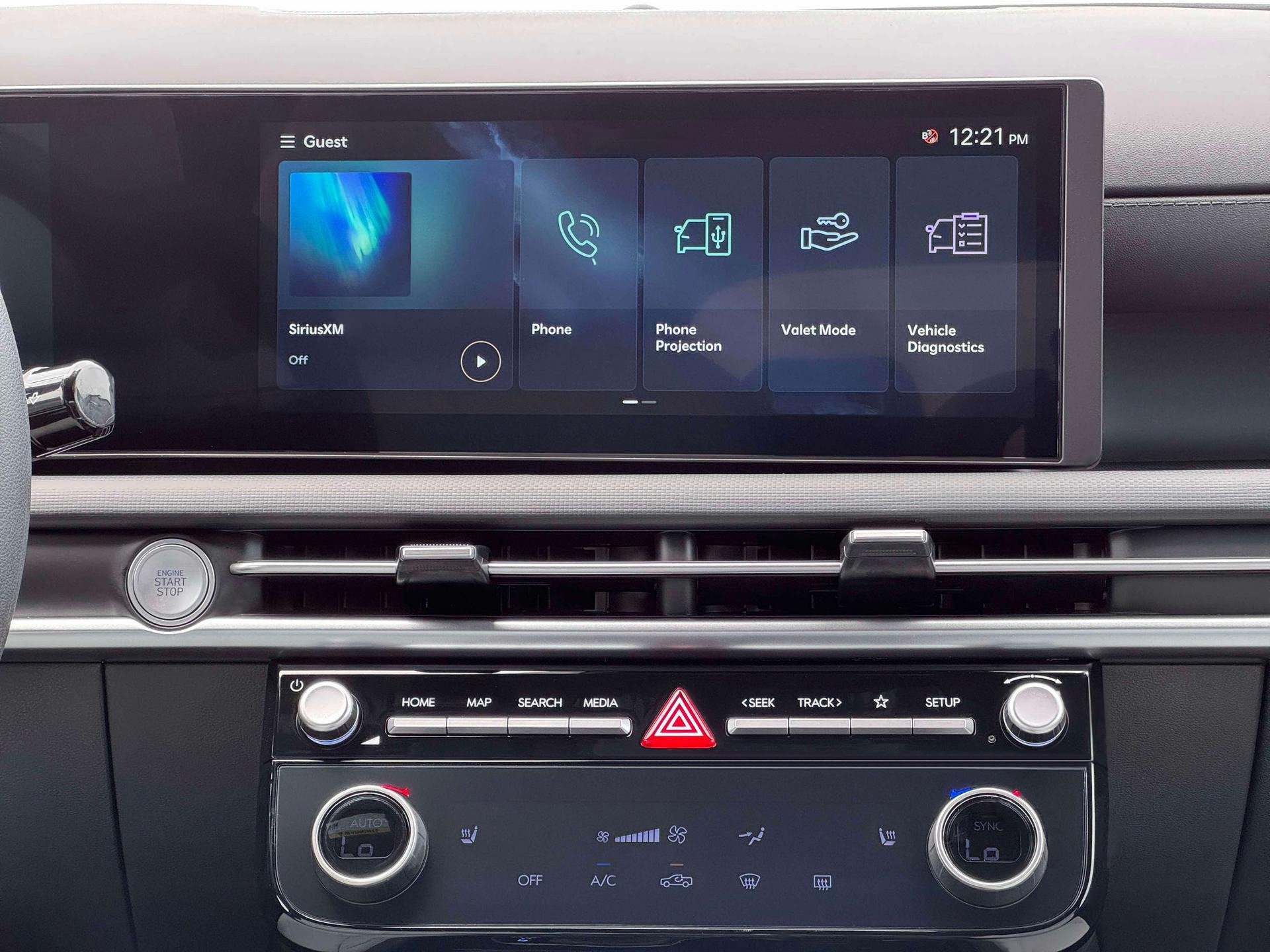 New 2026 Atlas White Hyundai SEL FWD image 18