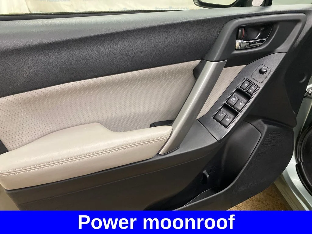 Used 2015 Green Subaru 2.5i Limited image 8