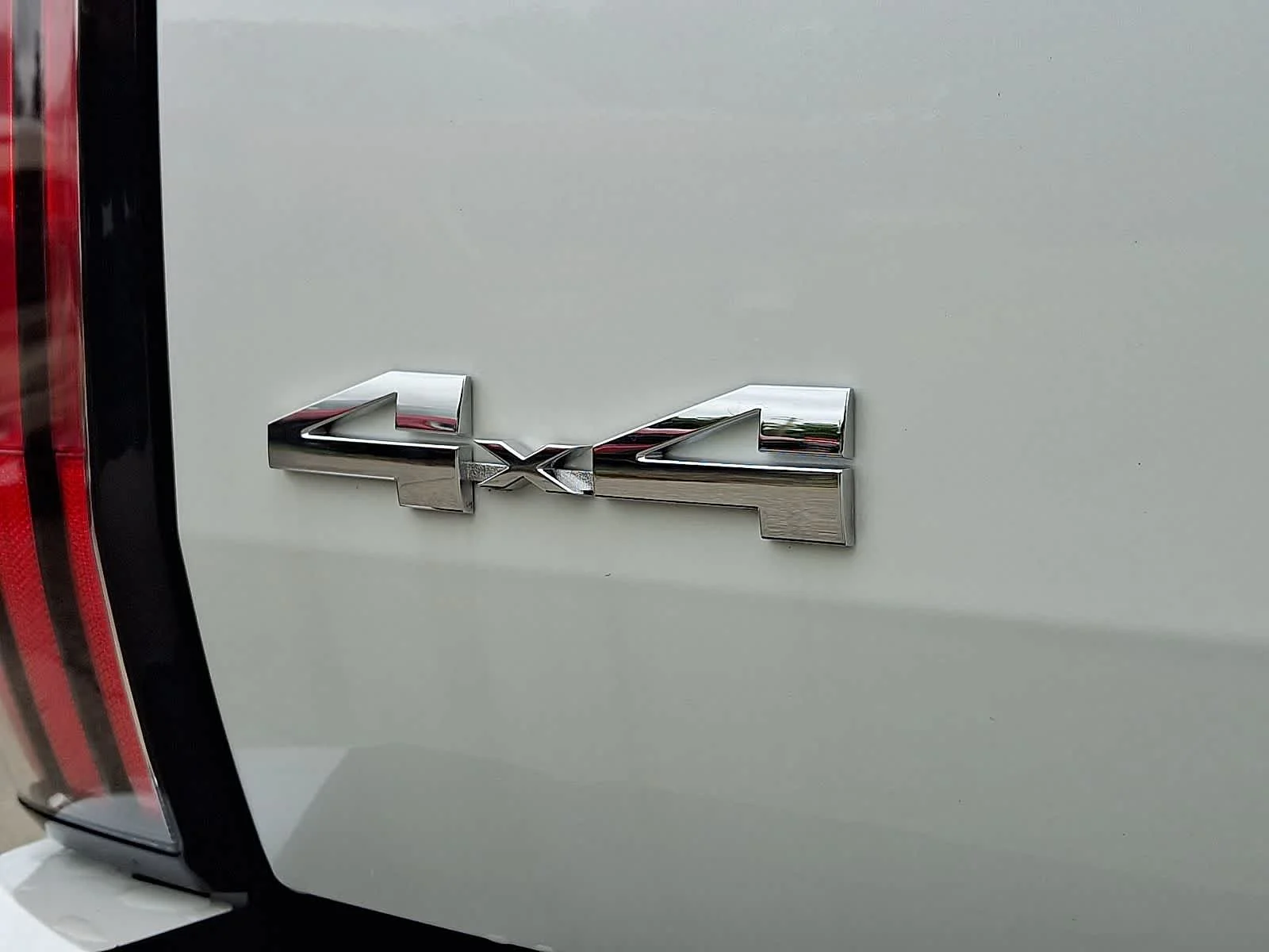Certified Used 2024 Wind Chill Pearl Toyota Limited Hybrid image 33