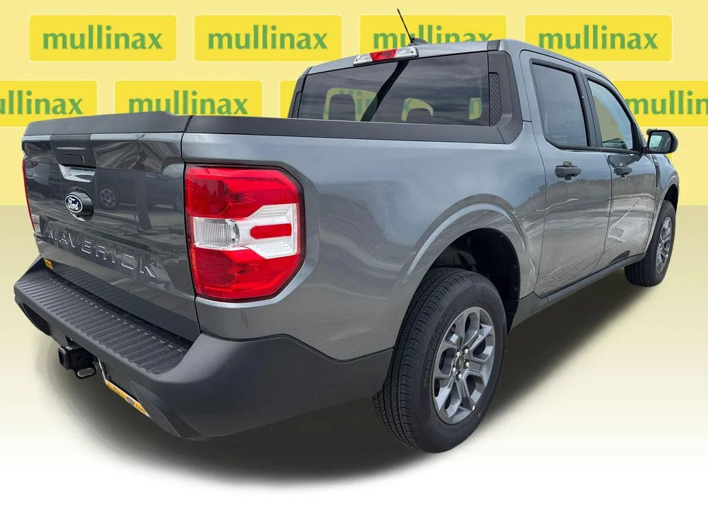New 2026 Gray Ford XLT image 14