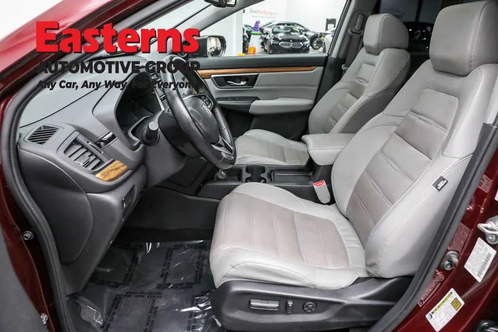Used 2018 Red Honda Touring image 14