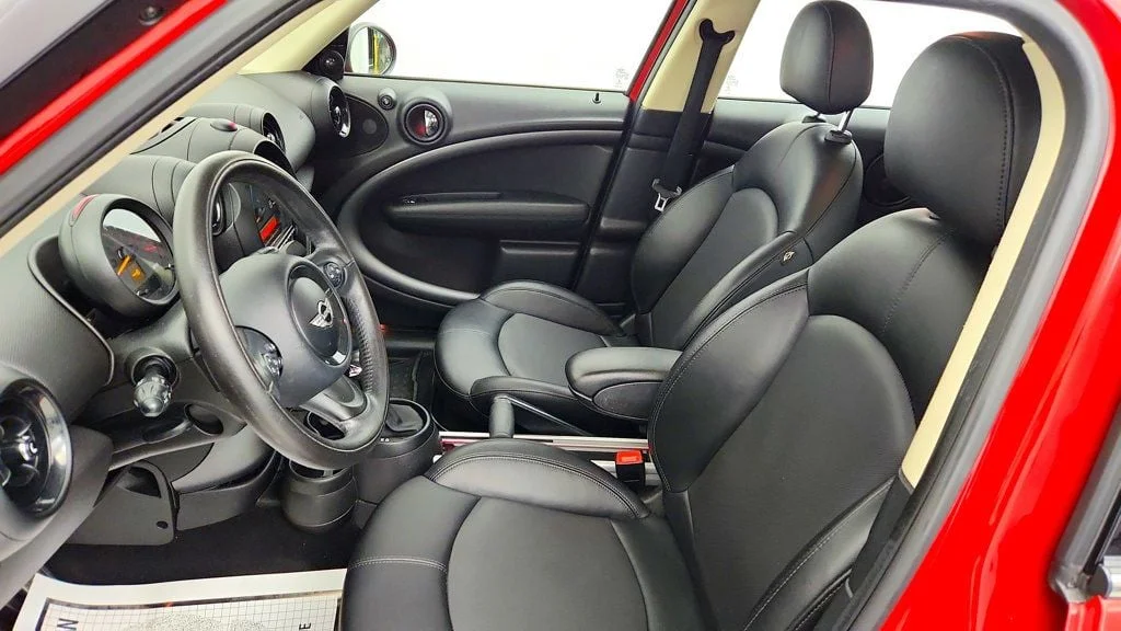 Used 2016 Chili Red MINI ALL4 w/ Steptronic Auto, White Roof & Bonnet Stripes image 19