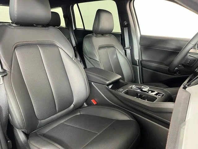 Used 2026 White Jeep Limited image 41