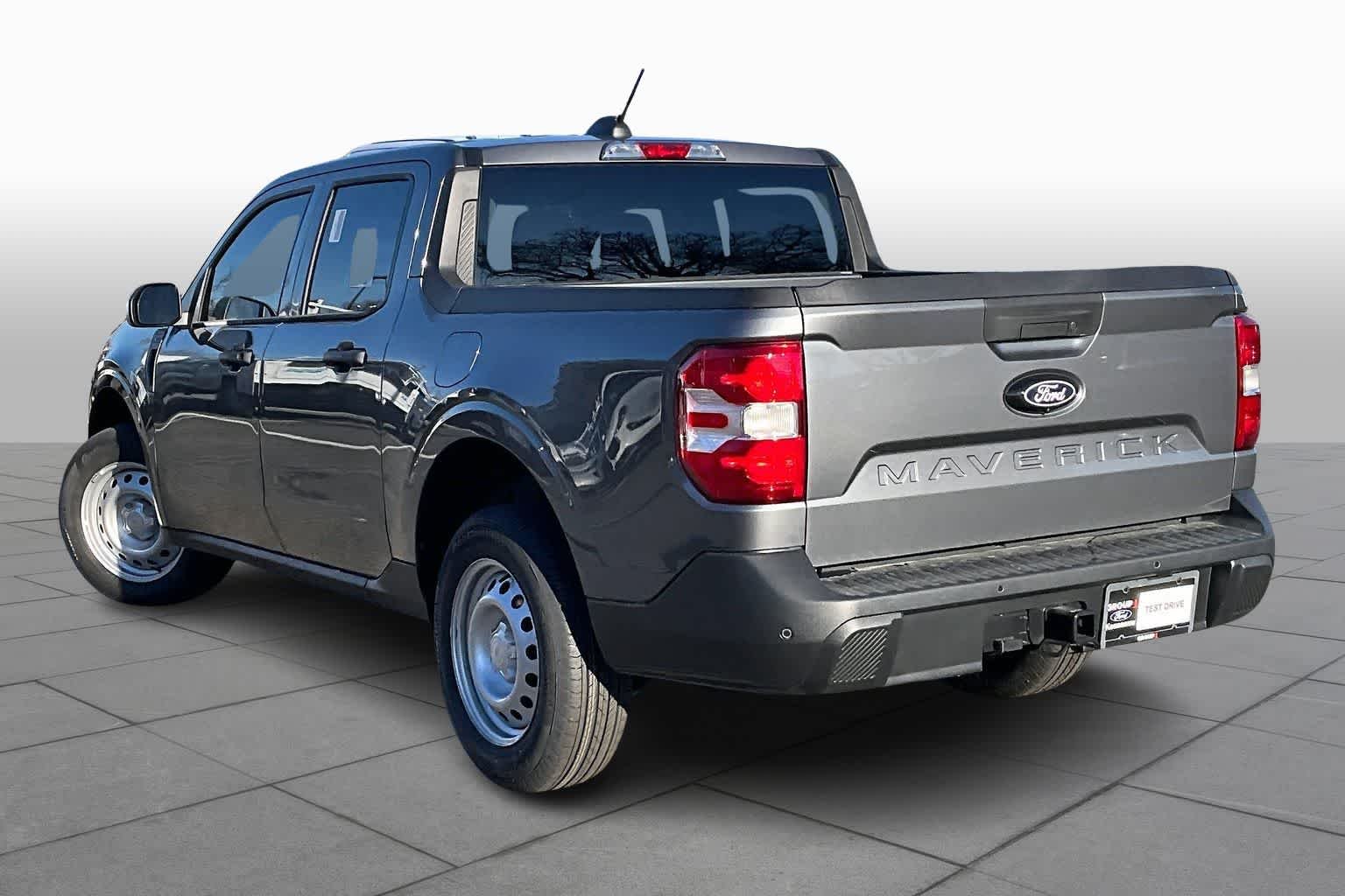 New 2026 Carbonized Gray Metallic Ford XL image 11