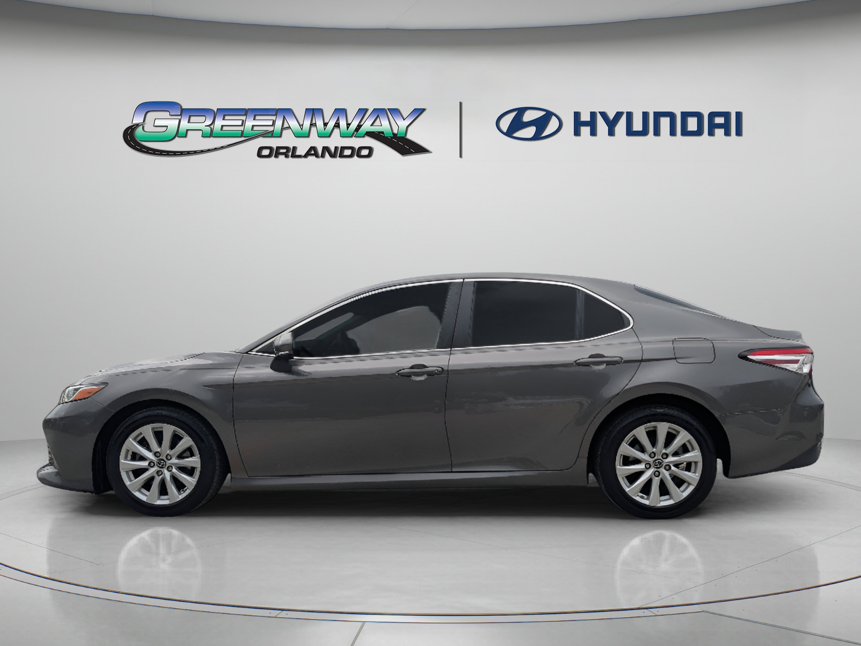 Used 2018 Predawn Gray Mica Toyota LE image 5