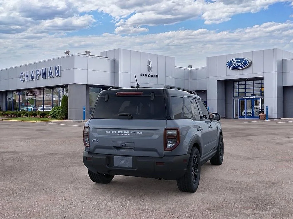 New 2026 Azure Gray Metallic Tri-Coat Ford Outer Banks® image 8