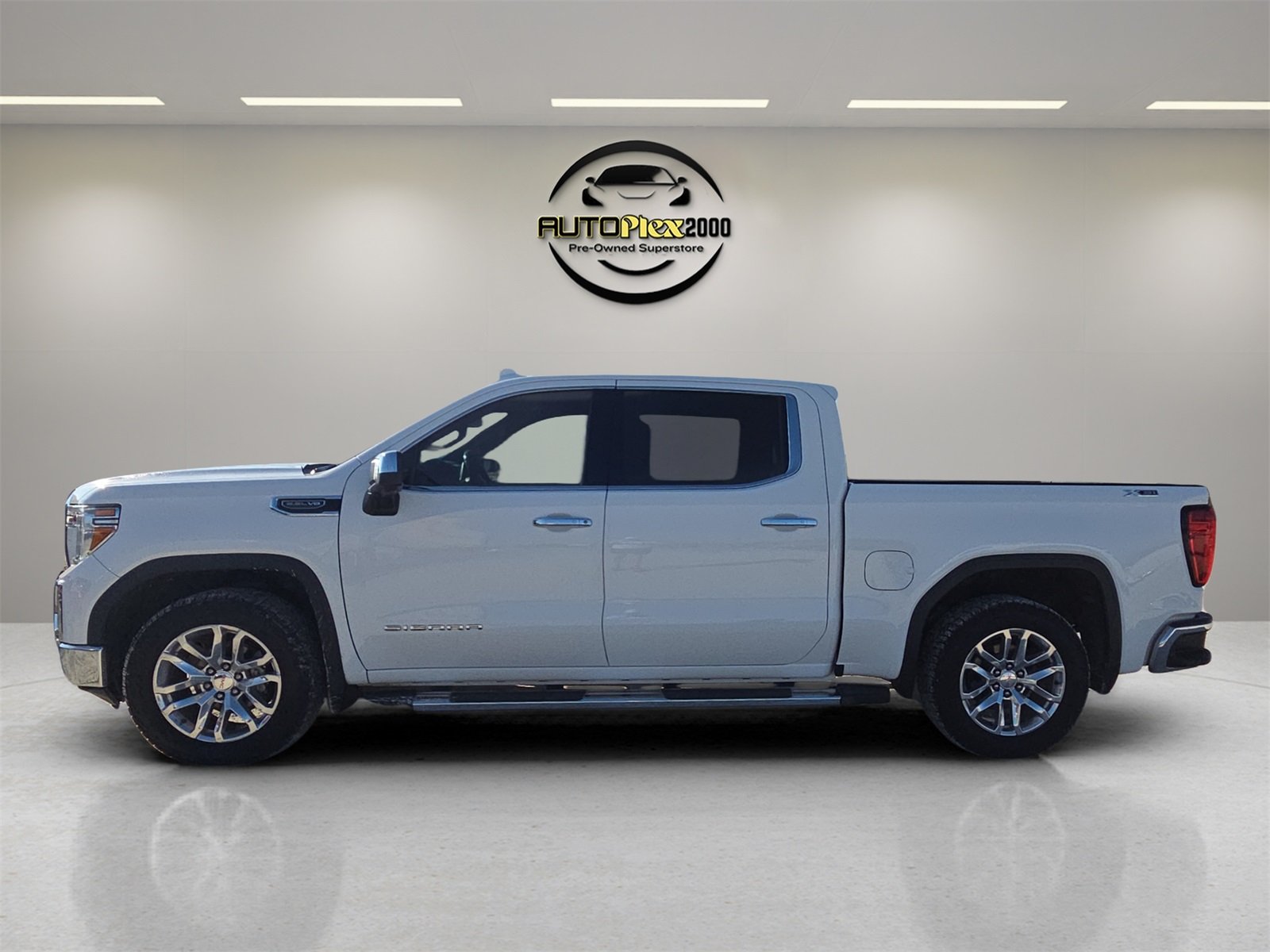 2021 Gmc Sierra 1500 SLT photo 4