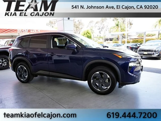 Used 2024 Blue Nissan SV image 9