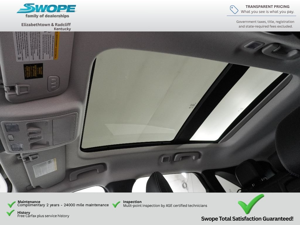 Used 2025 STAR WHITE METALLIC TRI-COAT Ford PHEV image 32
