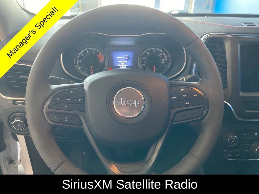 Used 2022 White Jeep Trailhawk image 6