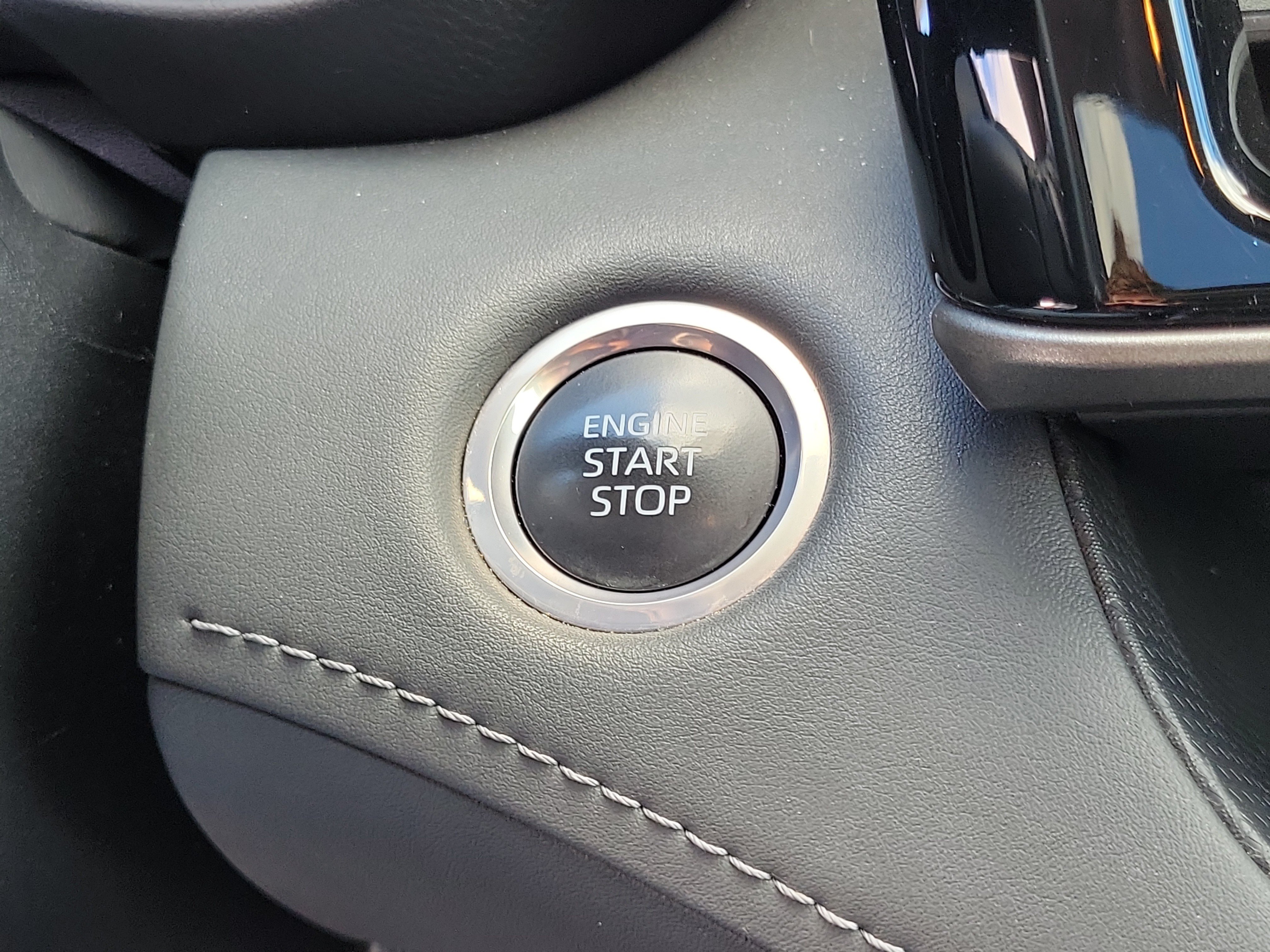 Used 2024 Midnight Black Metallic Toyota XLE image 4