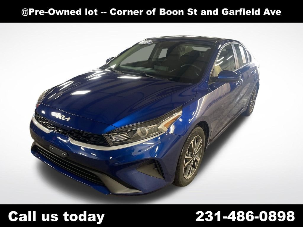 2023 Kia Forte LXS AT's photo
