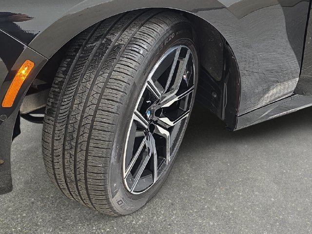 Certified Used 2025 Black Sapphire Metallic BMW 760i xDrive image 29