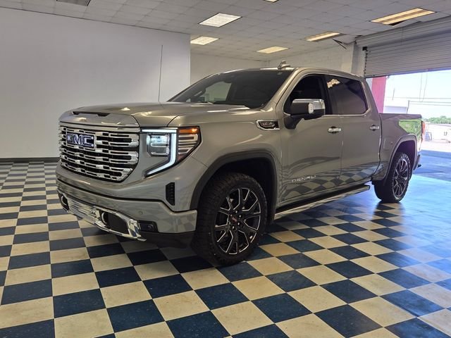 Used 2025 Silver GMC Denali image 3
