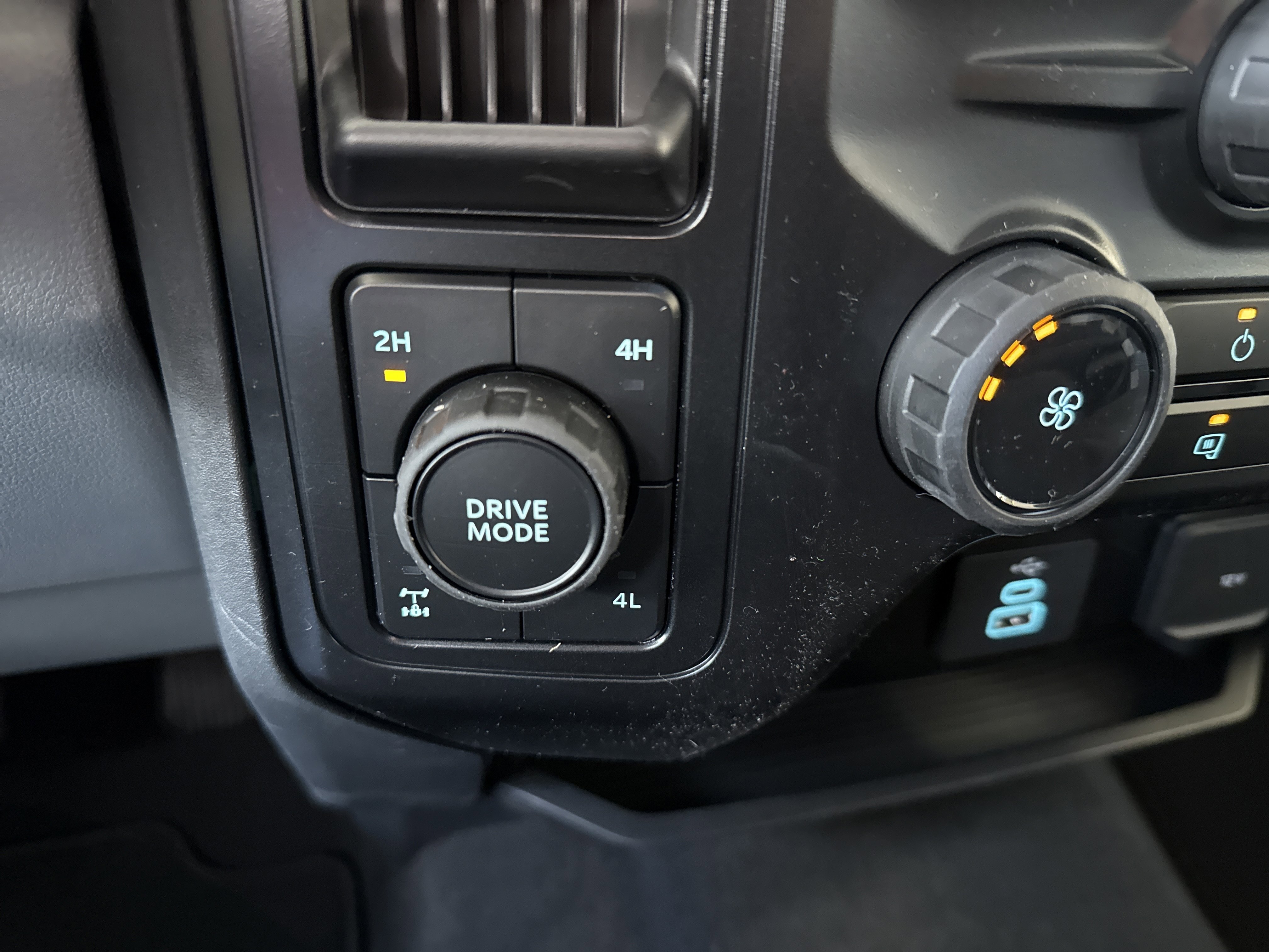2026 Ford F-250 Super Duty XL - Photo 28