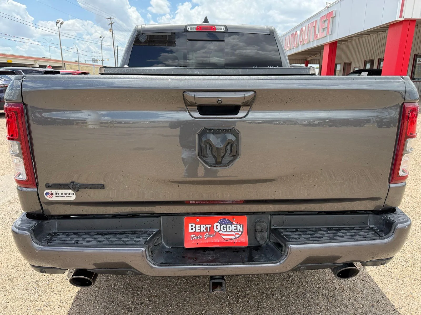 Used 2022 Gray Ram Big Horn/Lone Star image 4