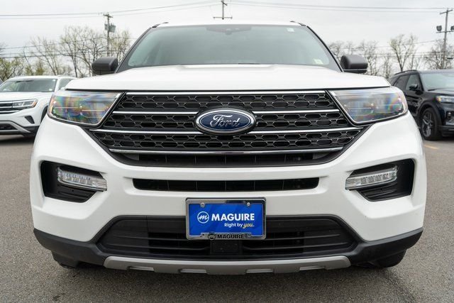 Used 2022 White Metallic Ford XLT image 3