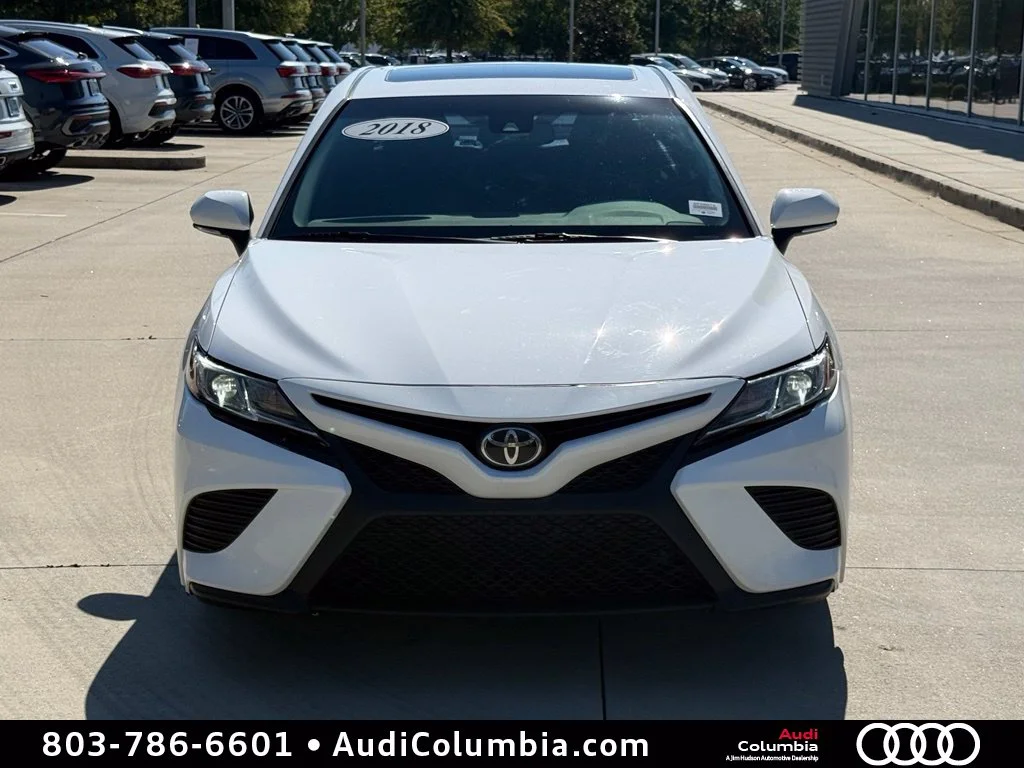 Used 2018 White Toyota SE image 8