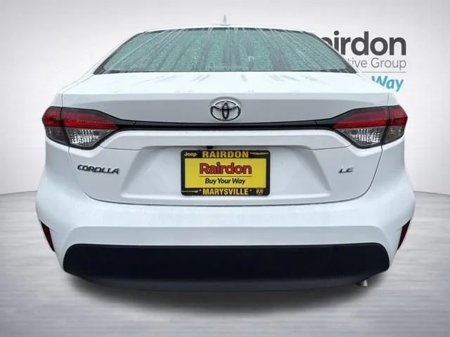 Used 2024 Ice Cap Toyota LE image 6