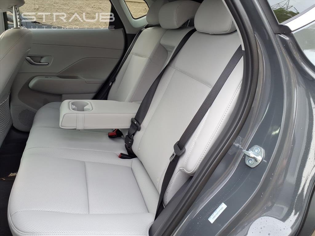 Used 2026 Ecotronic Gray Pearl Hyundai Limited image 6