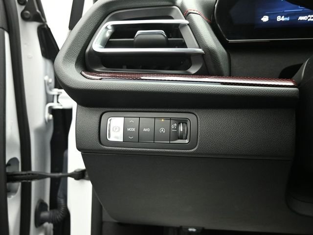 2024 CHEVROLET TRAVERSE - Image 18