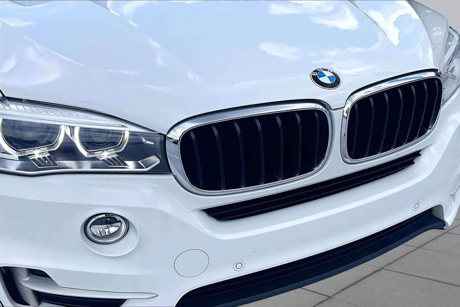 Used 2016 Mineral White Metallic BMW sDrive35i image 29