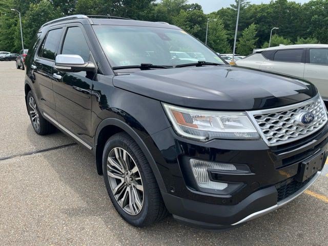 Used 2017 Shadow Black Ford Platinum image 1