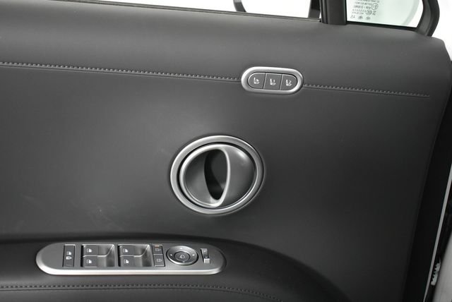 New 2026 White Hyundai Calligraphy AWD image 38