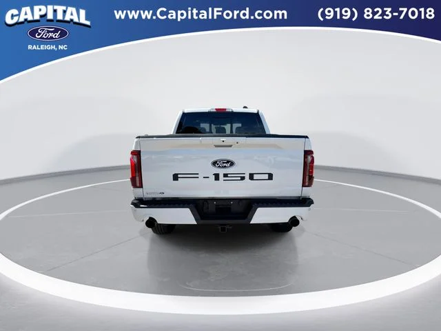 Used 2025 White Ford Lariat image 7