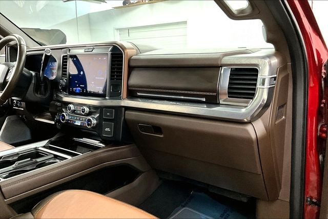 Used 2025 Ruby Red Metallic Tinted Clearcoat Ford King Ranch image 20