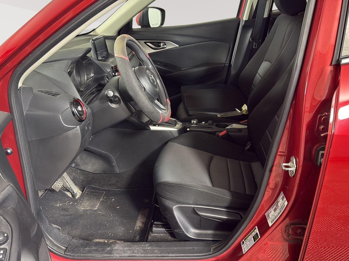 Used 2018 Soul Red Metallic Mazda Sport image 5