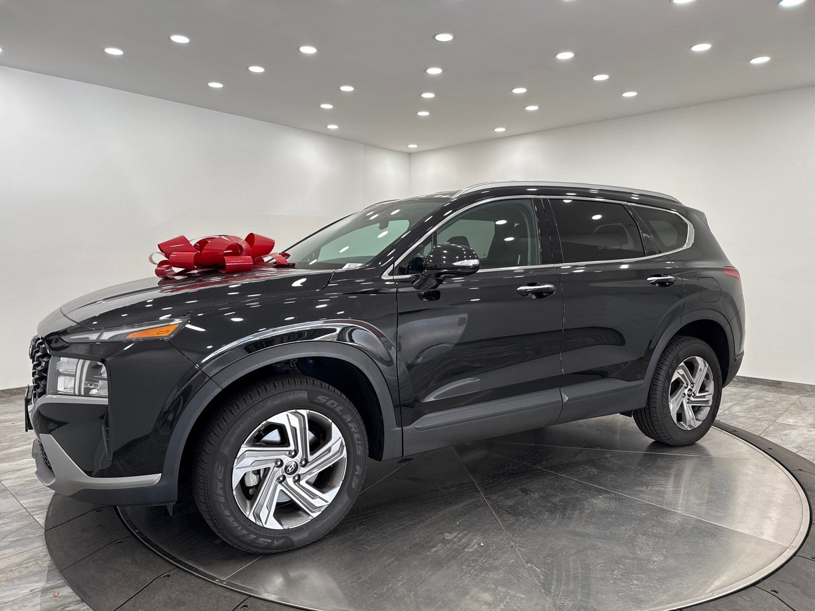 2023 Hyundai Santa Fe SEL photo 2