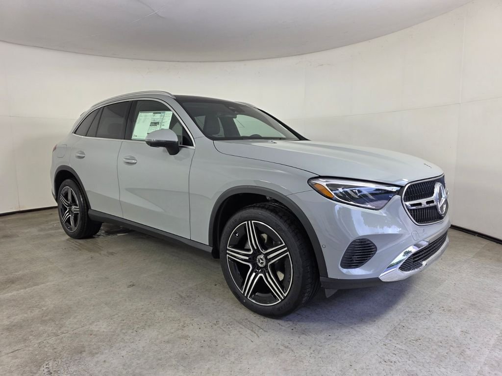 New 2026 MANUFAKTUR Alpine Grey Mercedes-Benz GLC 300 image 1