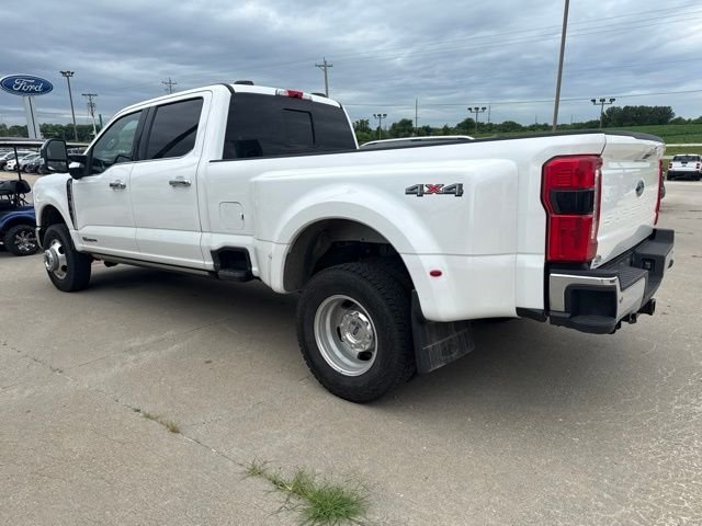 Used 2024 White Ford Lariat image 3