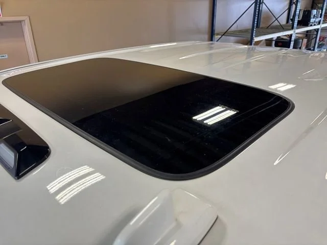Used 2021 Summit White GMC AT4 image 26